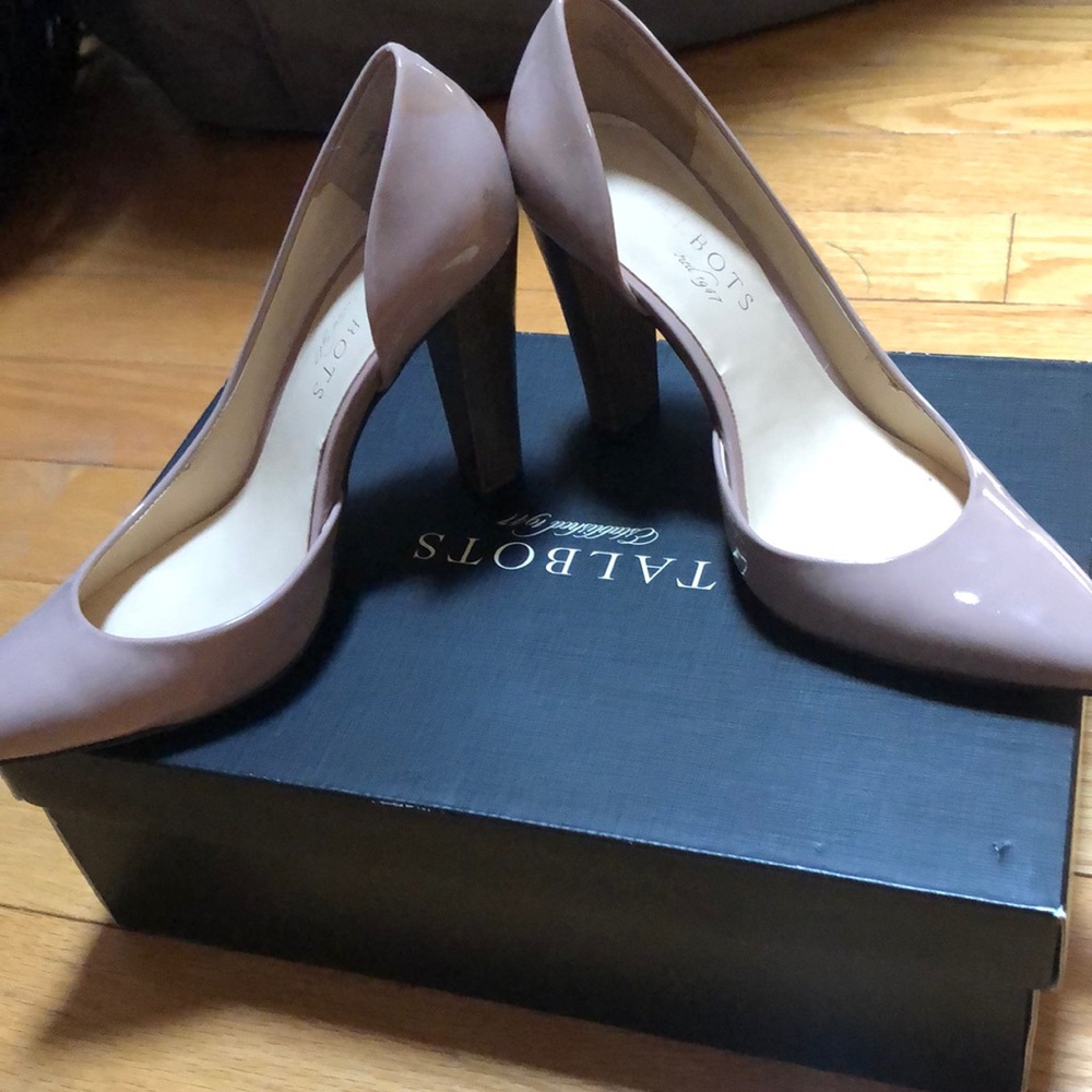 Talbots 2.5 inch 👠 - Picture 2 of 6